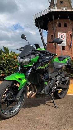 KAWASAKI Z400 